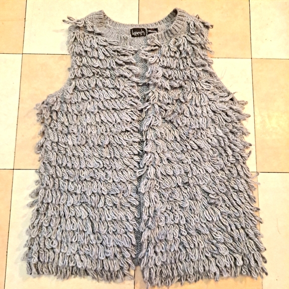 Gray Shaggy Kersh Vest - Picture 2 of 4